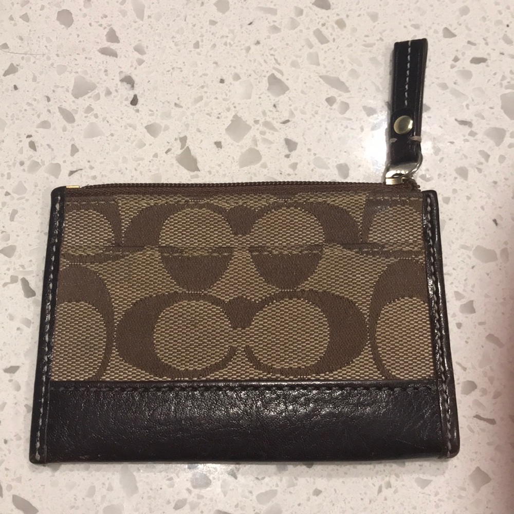 Coach Keychain Card Wallet - Picture 3 of 4